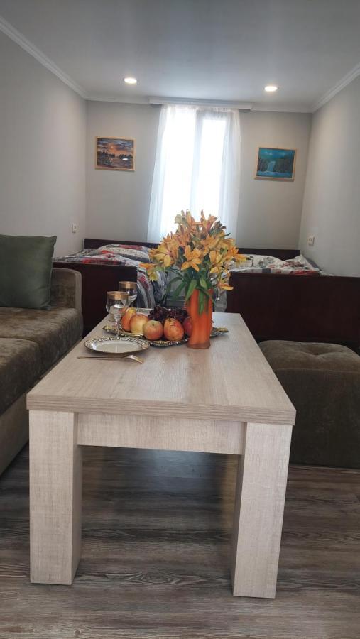 Babulya House 2 Hotel Gyumri Bagian luar foto